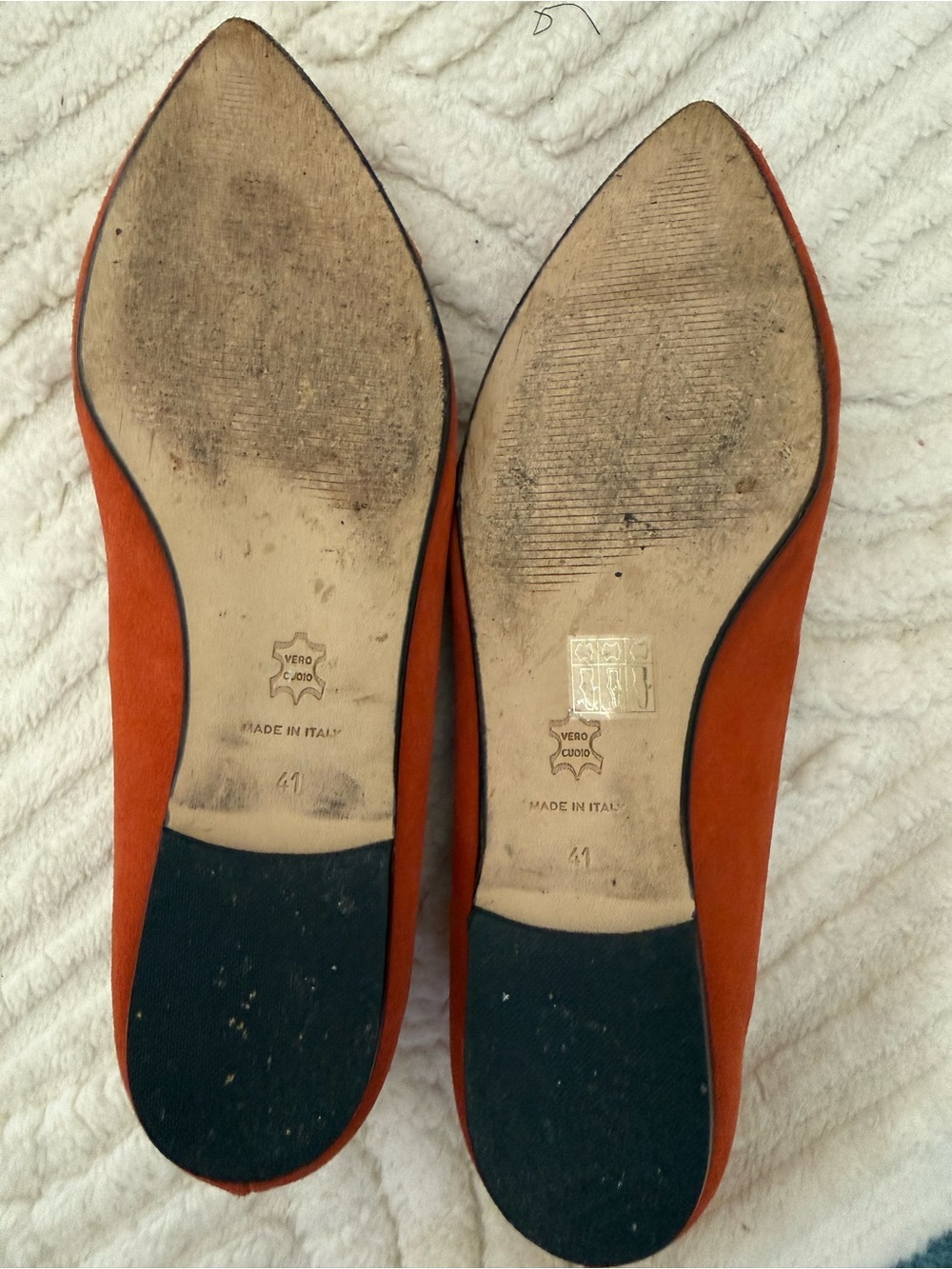 TOMORROWLAND Pointed Suede Flats in Orange - Picture 7 of 8